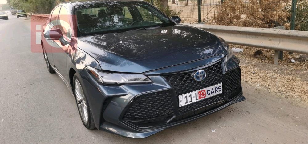 تويوتا أفالون